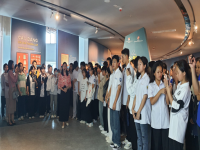 TỔ CHỨC CHO HỌC SINH KHỐI 10, 11 XEM TRIỂN LÃM