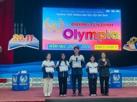 Sôi nổi cuộc thi "Đường lên đỉnh Olympia" tuần 3, khối 11 tại Trường PT DTNT tỉnh Cao Bằng, năm học 2025 - 2026
